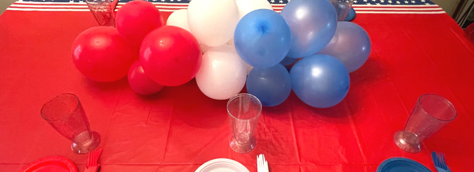 Memorial Day Tablescape Decor